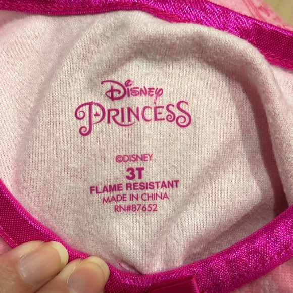 Princess nightgown - Picture 3 of 4